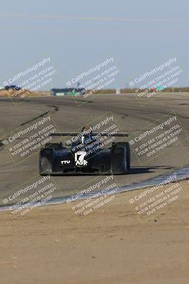 media/Oct-29-2022-CalClub SCCA (Sat) [[e05833b2e9]]/Race Group 2/Race (Outside Grapevine)/